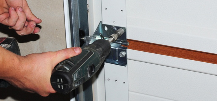 residential garage door service in Toronto